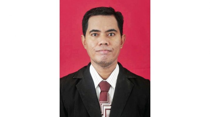 Raja Kecil dan Sarang Lebah Birokrasi