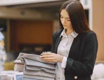 Tips Pilih Pakaian Kantor: Profesional & Stylish!