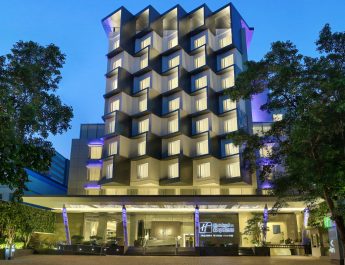 Holiday Inn Express Jakarta Wahid Hasyim: Pilihan Tepat untuk Meeting Strategis di Pusat Kota Jakarta