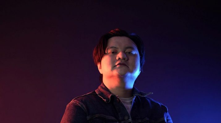 Angger Bayu Aji Luncurkan Lagu Pop Rock Melankolis Berjudul “Sang Waktu”