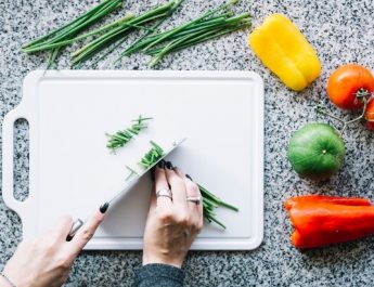 Studi: Diet Rendah Kalori Dapat Picu Depresi