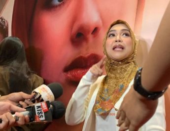 Syuting Film Assalamualaikum Beijing 2, Ria Ricis Lama Tinggalkan Anak