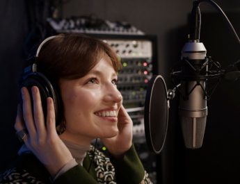 Jual Voice Over Online: Tips & Trik Laris!