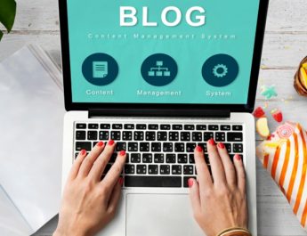 Desain Headline Blog: Tips Ampuh Tarik Klik!