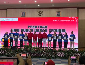 Sambut Hari Donor Darah Sedunia, IHC RS Pusat Pertamina Raih Penghargaan Top 10 Bank Darah Rumah Sakit Terbaik 2024 di Jakarta