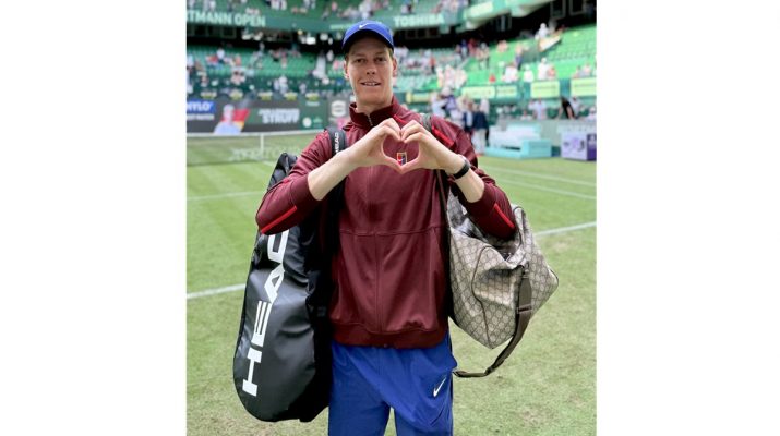 Pascakekalahan di Prancis Terbuka, Jannik Sinner Menang di Putaran Pertama Hale