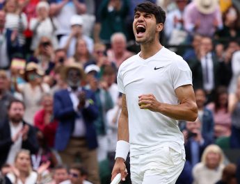 Carlos Alcaraz Lolos Ujian Pertama di Queen