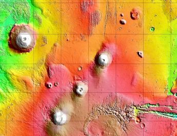 NASA Abadikan Arsia Mons: Gunung Berapi Raksasa Mars, Menembus Awan Pagi