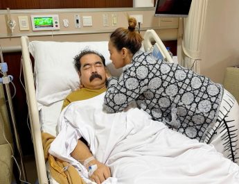 Inul Daratista Tebar Romantisme dengan Adam Suseno Sambil Menungguinya di RS