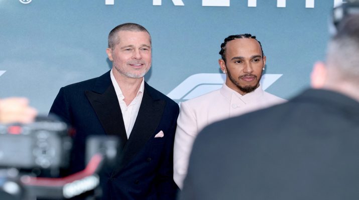 Brad Pitt Ungkap Lewis Hamilton Sangat Membantu Proses Produksi F1 Movie