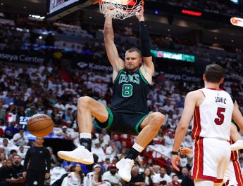 Boston Celtics Lepas Kristaps Porzingis ke Atlanta Hawks