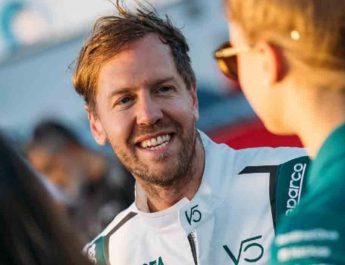 Sebastian Vettel Bantah akan Gantikan Helmut Marko di Red Bull
