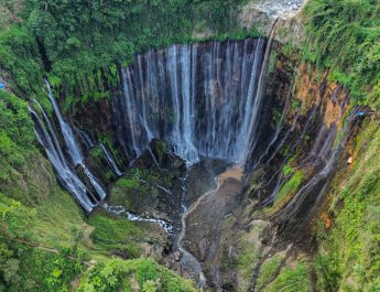17 Wisata Alam Jawa Timur Paling Terkenal, Wajib Dikunjungi saat Liburan