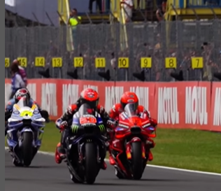 Sprint Race MotoGP Penuh Kekacauan! Quartararo Tergelincir, Marquez Rebut Takhta