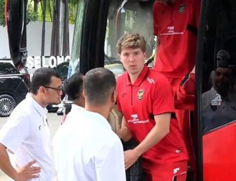 Ole Romeny cs hingga Patrick Kluivert temui Prabowo di Kertanegara