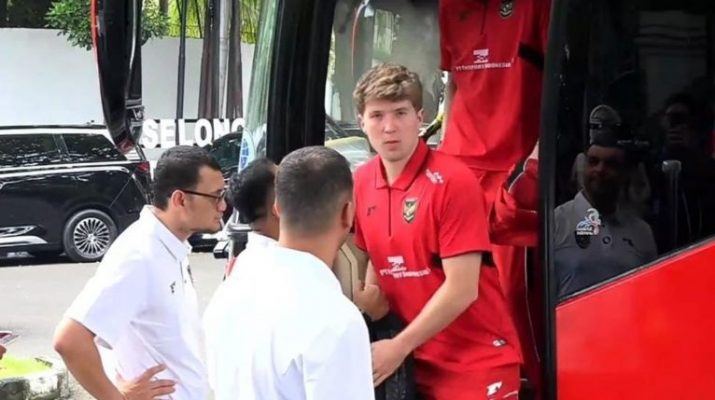 Ole Romeny cs hingga Patrick Kluivert temui Prabowo di Kertanegara