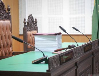 Empat tersangka demo rusuh Hari Buruh di Semarang ajukan praperadilan