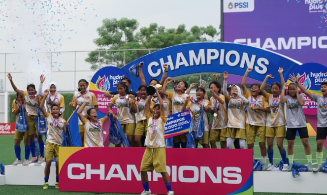 Tim sepak bola putri All-Stars Bandung juara Hydroplus Piala Pertiwi U14 dan U16 2025