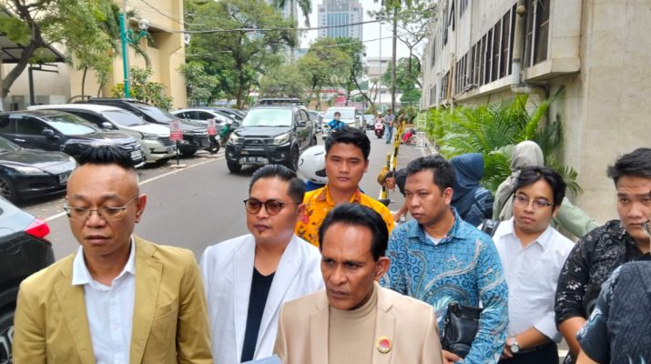 Polisi Didesak Segera Naikkan Status Perkara Tudingan Ijazah Palsu Jokowi