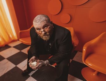 Teddy Swims Rilis Edisi Terlengkap dari Album Debutnya, Tampilkan 32 Lagu