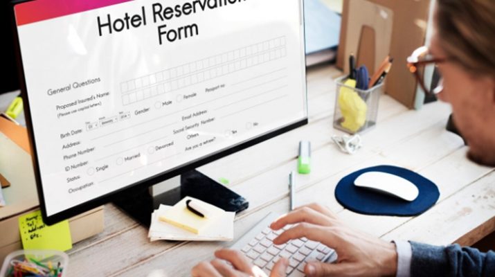 Reservasi: Arti, Jenis, Manfaat, dan Perbedaan dengan Booking