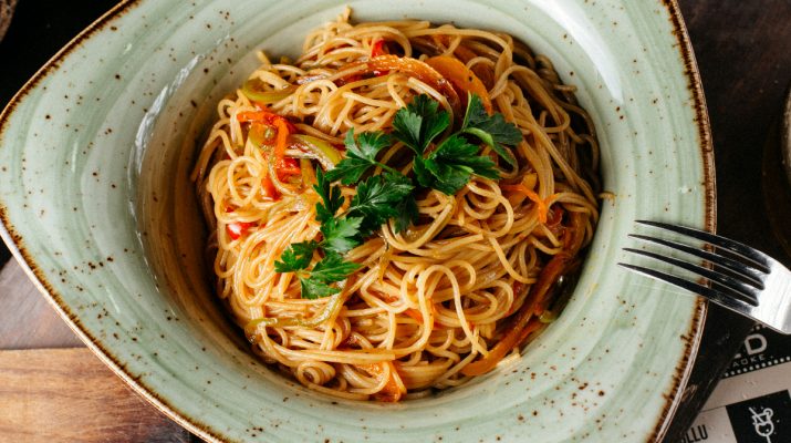 Resep Spaghetti Aglio Olio Enak, Gurih dan Pedas