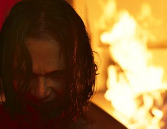 Final Trailer Film Selepas Tahlil: Aghniny Haque Rela Dirasuki Iblis Demi Selamatkan Keluarga!