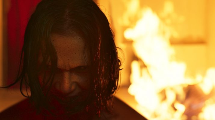 Final Trailer Film Selepas Tahlil: Aghniny Haque Rela Dirasuki Iblis Demi Selamatkan Keluarga!