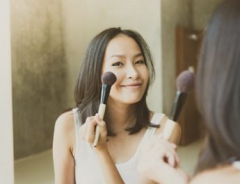 Arti Complexion pada Make-up dan Tips Penerapannya