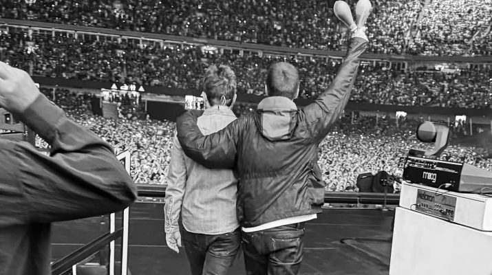 Liam Gallagher Saat Konser Oasis: Apakah Tiket Rp885 Juta Sepadan?