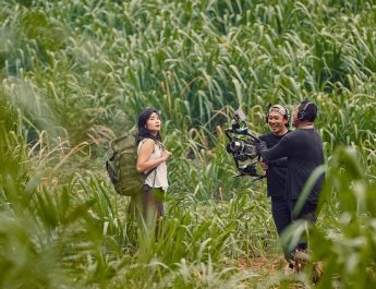 Bukan Film Jurassic Park, Jacquelyn Chandra Terlibat di Proyek Remake Trailernya