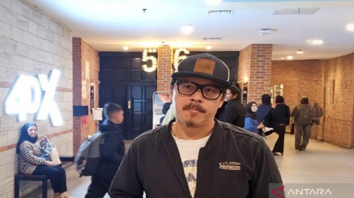 Mike Wiluan Hadirkan Film Monster Orang Ikan