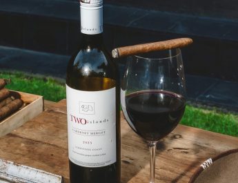 Eksplorasi Rasa di Bawah Bintang: Wine & Cigar Night Pullman Bali Legian Beach