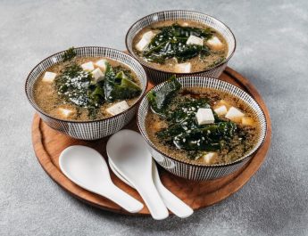 Mengintip 5 Menu Makanan Rahasia dari Jepang untuk Perlambat Penuaan