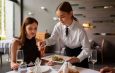 Dine In: Arti, Istilah, dan Panduan Lengkap di Restoran