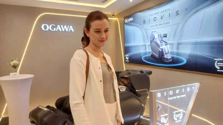 Kimberly Ryder Pilih Relaksasi di Tengah Kesibukan