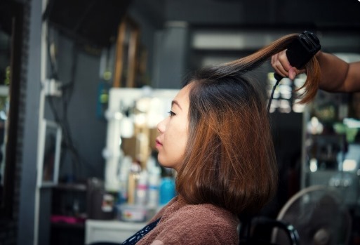 Harga Smoothing Rambut 2025: Kisaran Biaya & Tips Hemat