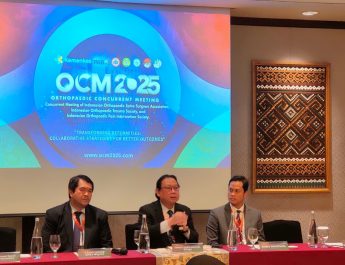 Ini Kiat Terhindar dari Cedera Saat Olahraga Padel dan Yoga