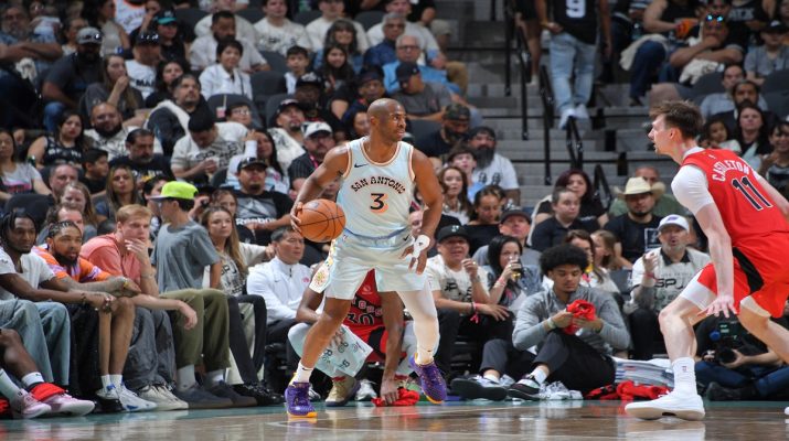 Akan Tampil di Musim NBA Ke-21, Chris Paul Kembali ke Los Angeles Clippers