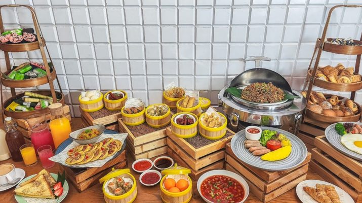 Uncle Bob & Auntie Chen’s Authentic Sunday Breakfast Buffet di Harris POP! Festival Citylink Bandung