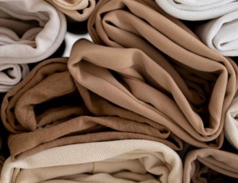 Bahan Rayon Twill: Pengertian, Kelebihan, dan Kekurangan Terlengkap