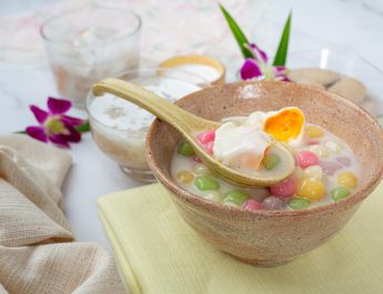 9 Rekomendasi Es Campur di Bandung, Segar Pisan