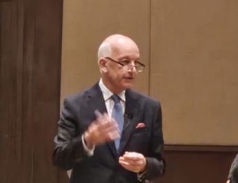 PSSI undang Dirtek IFAB David Elleray untuk pelatihan LOtG