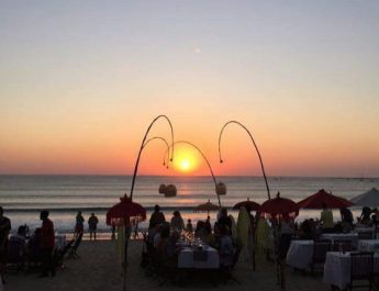 Pantai Muaya: Pesona Pantai Jimbaran Tiket Gratis Fasilitas Lengkap