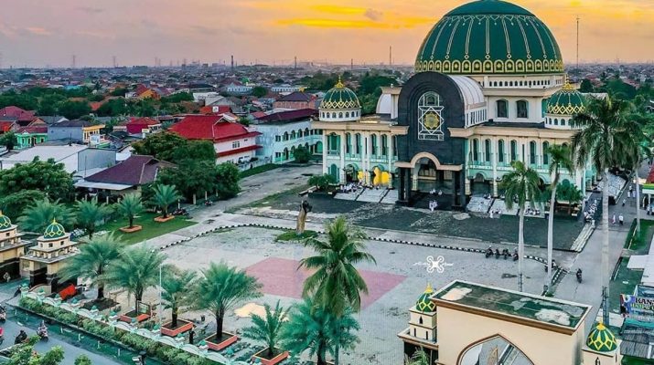 Mengenal Masjid At Taqwa Bekasi: Sejarah, Fasilitas, dan Harga Masuk