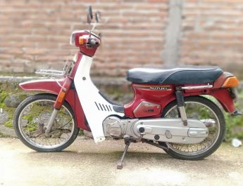 Motor Kapcai: Arti, Spesifikasi, dan Pesonanya di Indonesia