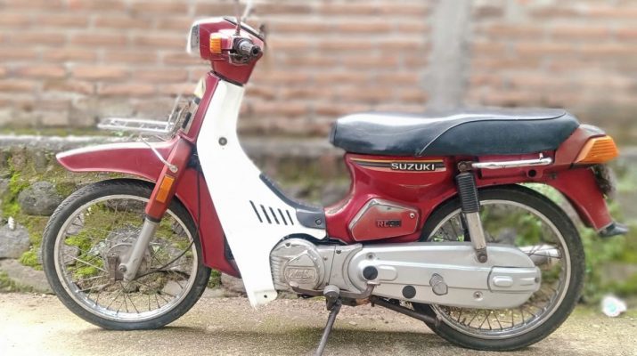 Motor Kapcai: Arti, Spesifikasi, dan Pesonanya di Indonesia