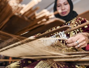 Paris Dinilai Sangat Potensial untuk Memperkuat Eksistensi Fesyen Indonesia