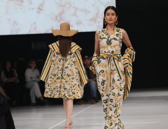 Batik Ramah Busui Berpadu Desain Modern, Koleksi Mimo dari Rizkya Batik Curi Perhatian di JF3 2025