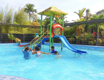 5 Kolam Renang Samarinda Terbaik untuk Liburan Seru Keluarga
